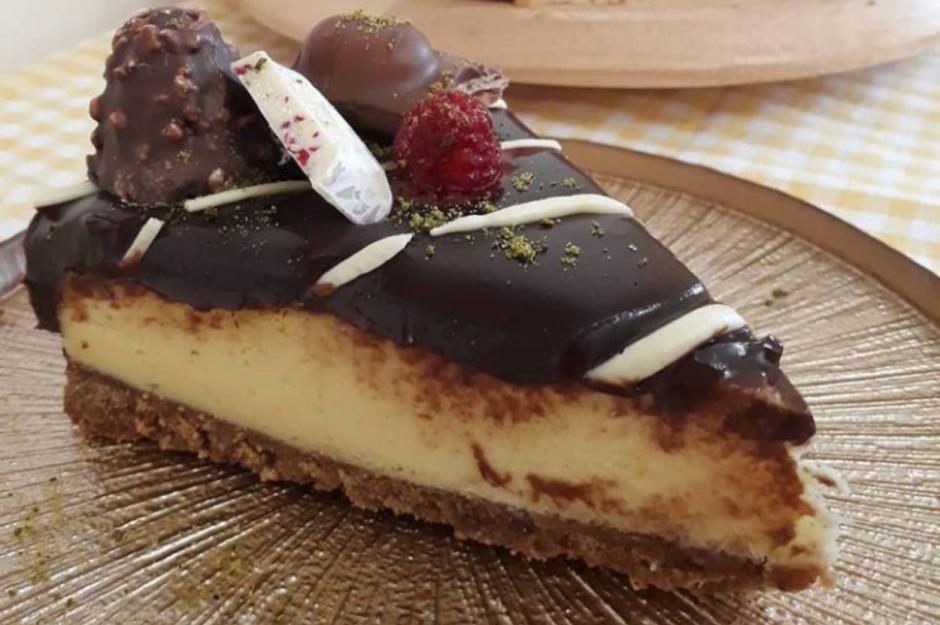 Çikolatalı Pratik Cheesecake Tarifi Nasıl Yapılır Yemek