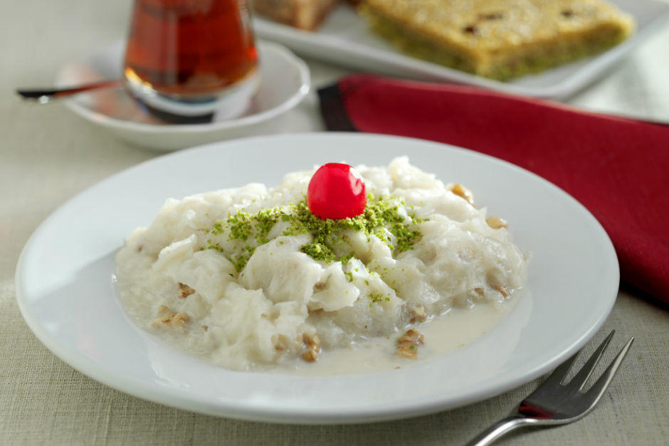 Güllaç Tarifi, Nasıl Yapılır? - Yemek.com Güllaç Tarifi, Nasıl Yapılır? - Yemek.com