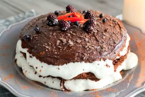 Alırım Bir Dilim: Kakaolu Pasta