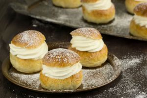 İsveç'in En Sevilen Tatlılarından: Semlor (Semla)