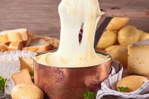 Fransız Usulü Patatesli Mıhlama: Aligot