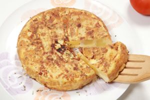 Doyuran Kahvaltılık: Patatesli Omlet Böreği