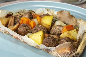 Fırında Pişen, Sağlık Dolu: Kağıtta Sebzeli Köfte