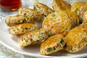 Çay Saati Yeşillendi: Otlu Kurabiye