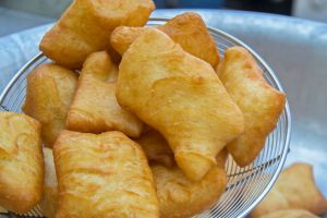 Çıtır Çıtır Kahvaltılık: Yağ Çekmeyen Hamur Kızartması