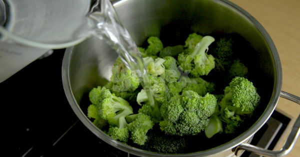 brokoli-corbasi-adim-1