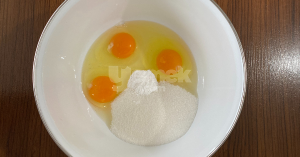uzumlu-kek1