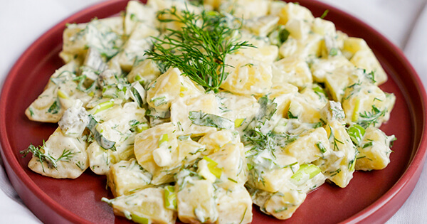 yogurt-soslu-patates-salatasi-asama-6