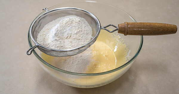 cilekli-pasta-asama-5