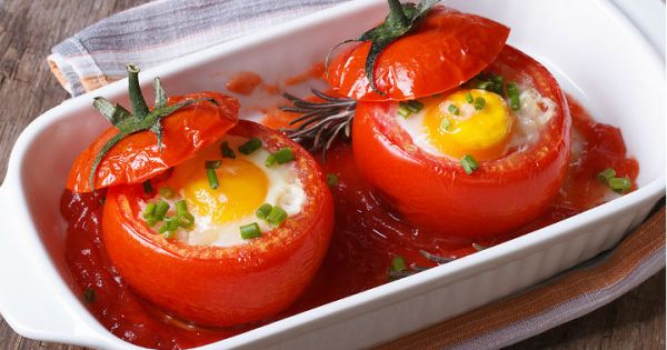 Yumurtalı Domates Dolması