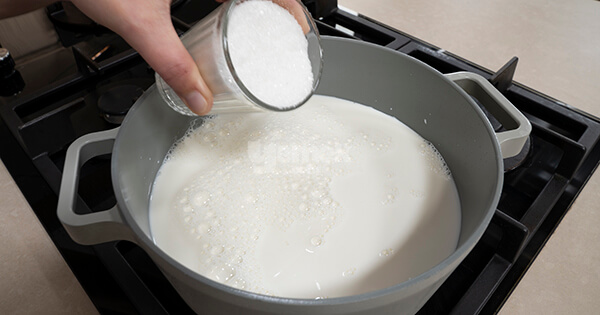 muzlu-puding-asama1-yemekcom