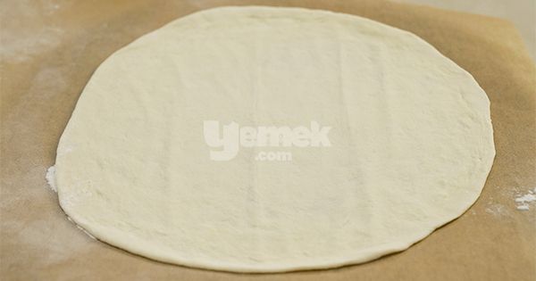 peynirli-pizza-asama-5