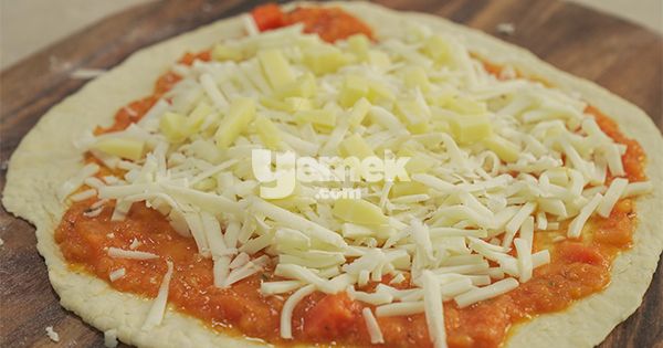 peynirli-pizza-asama-7