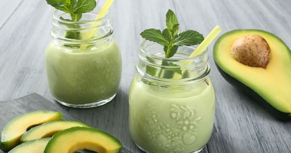 Avokadolu Smoothie