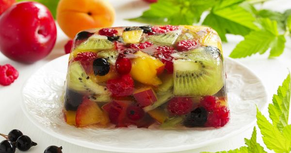 Jöleli Meyve Salatası