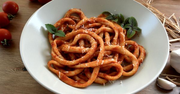 Ev Yapımı Pici Makarna