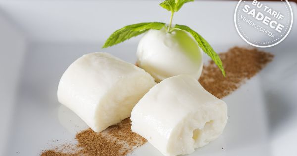 Tavuk Göğsü Tatlısı