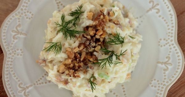 Yeşil Elmalı Kereviz Salatası
