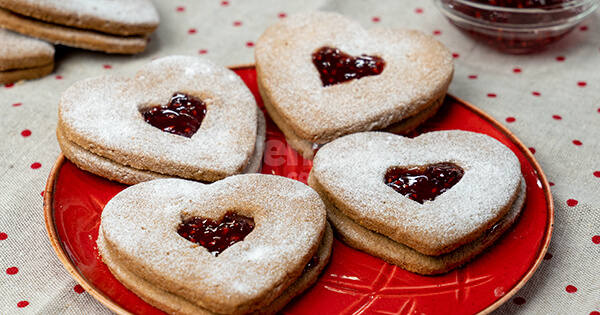 linzer-kurabiye-asama-10
