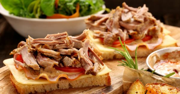 Soya Soslu Hindili Ekmek Dilimleri