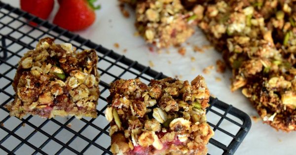 Çilekli Granola