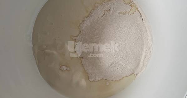cilekli-parfe-yapim1