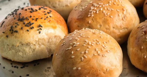 Kolay Hamburger Ekmeği