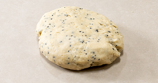 corek-otlu-cicek-kurabiye-asama-4