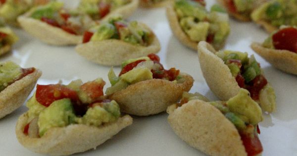 Guacamole Soslu Karidesli Cipsler