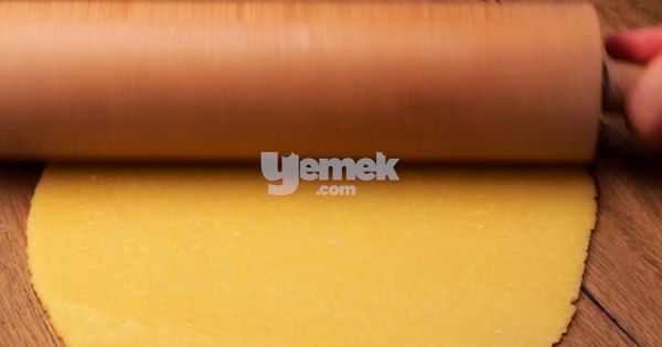 visne-soslu-yogurt-keki-watermark-4