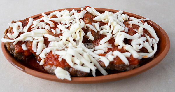 kiremitte-soslu-kofte-asama10-yemekcom