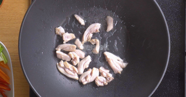 tavuklu-noodle-2