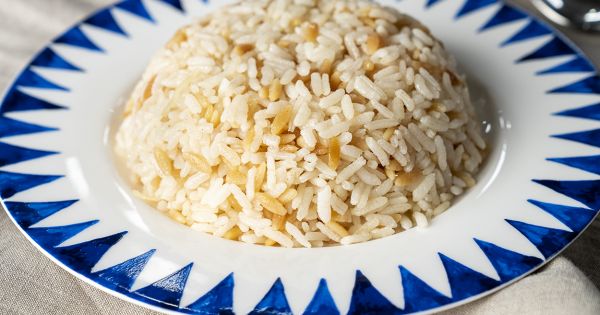 Arpa Şehriyeli Pirinç Pilavı