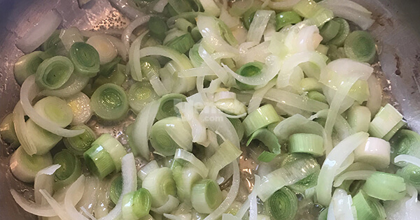 kerevizli-pirasa-yemegi-asama3