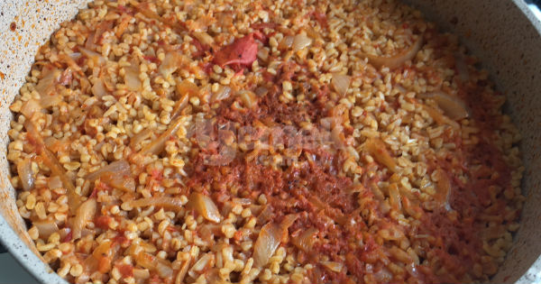 domatesli-bulgur-pilavi5