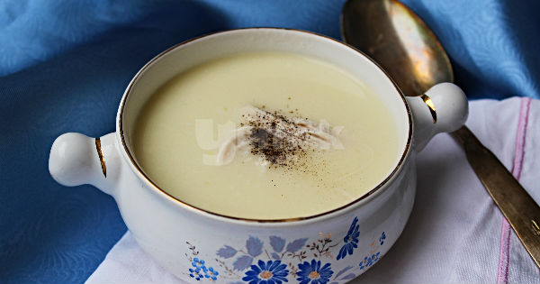 yogurtlu-tavuk-corbasi-5