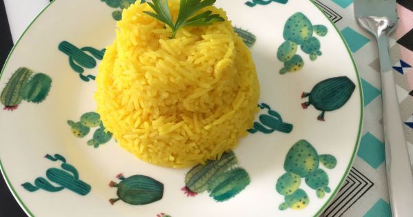 Zerdeçallı Basmati Pilavı