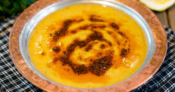 Soslu Mercimek Çorbası