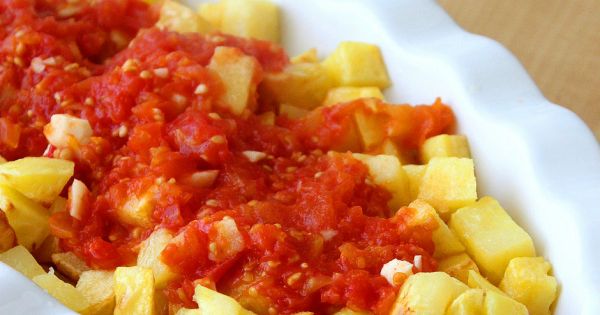 Domates Soslu Fırın Patates