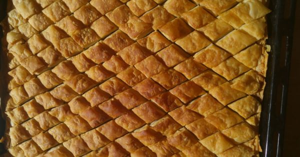 Ev Yapımı Cevizli Baklava