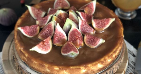 İncirli Karamel Soslu Cheesecake