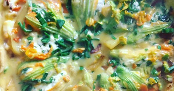 Kabak Çiçekli Sebzeli Omlet