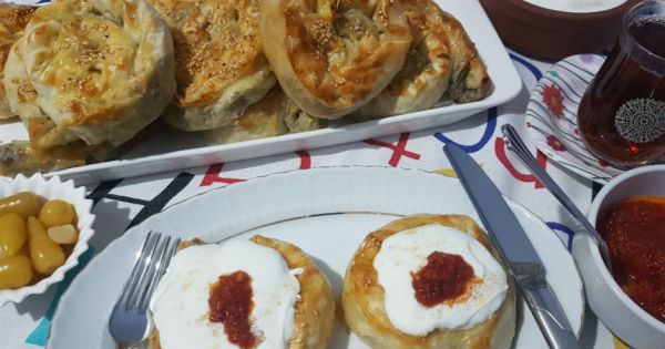 Patatesli Kıymalı Gül Böreği