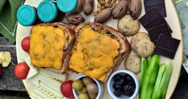 Patlıcanlı Mantarlı Ekmek Üstü
