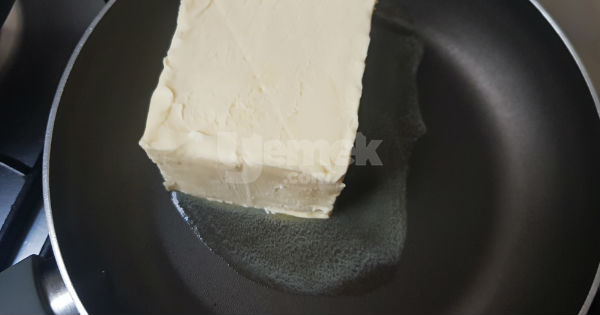 sodali-peynirli-dilim-borek1