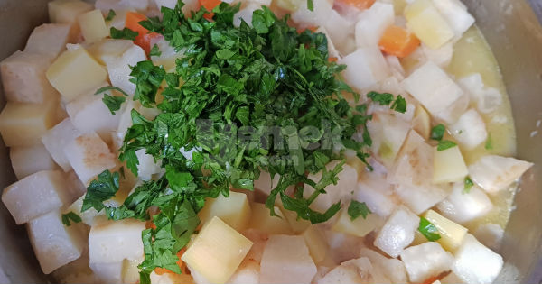 terbiyeli-kereviz-yemegi5