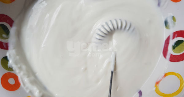 yumurtasiz-yogurt-corbasi3-1