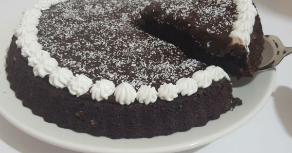 Çikolatalı Tart Kek