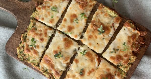 Kabak Tabanlı Unsuz Pizza