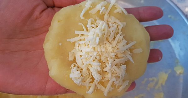 kahvaltilik-kasarli-patates-bombasi-adim-4